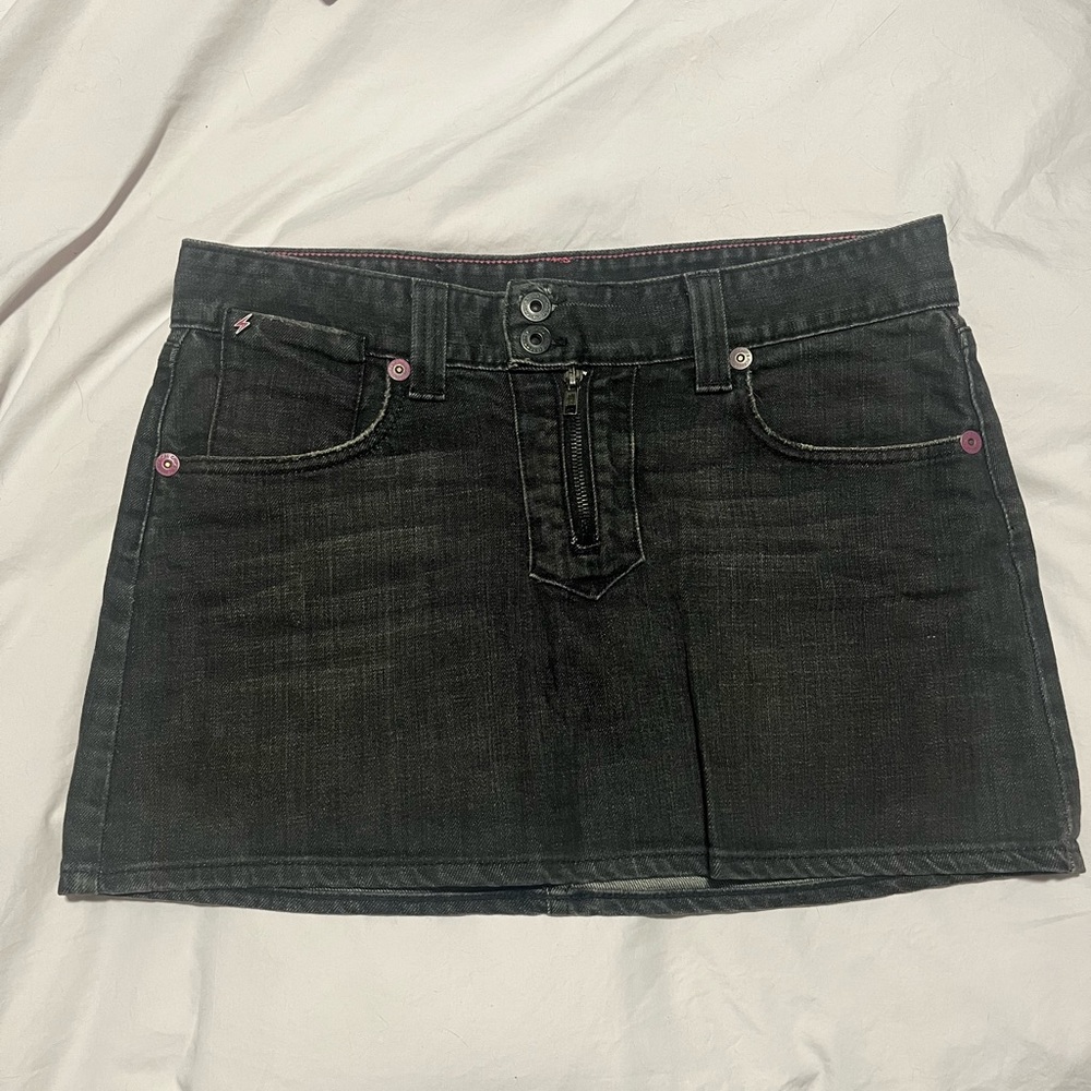 Vintage Y2K denim miniskirt from Chip & Pepper